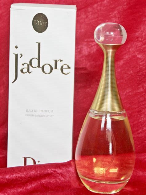 what does j'adore dior smell like|dior j'adore perfume reviews.